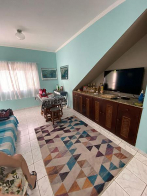 Apartamento térreo em maranduba com ar condicionado